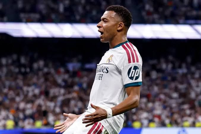 Mbappe Tampil Gemilang: Real Madrid Cukur Rayo Vallecano dan Tempel Barcelona
