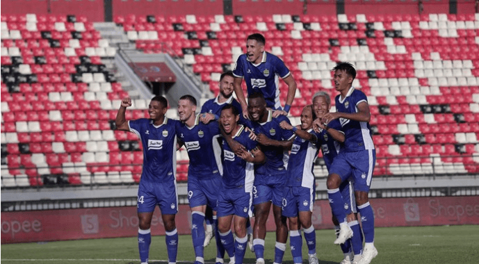 Hasil Luar Biasa di Negeri Gingseng: Persib Bandung Bungkam FC Seoul