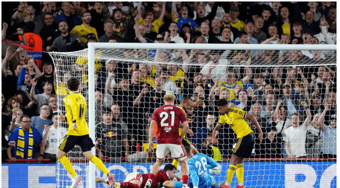 Permalukan Forest 2-0 di City Ground, Leeds United Melenggang di Carabao Cup