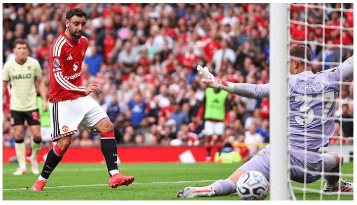 Tampil Perkasa di Old Trafford, MU Gilas Ipswich Town 5-2